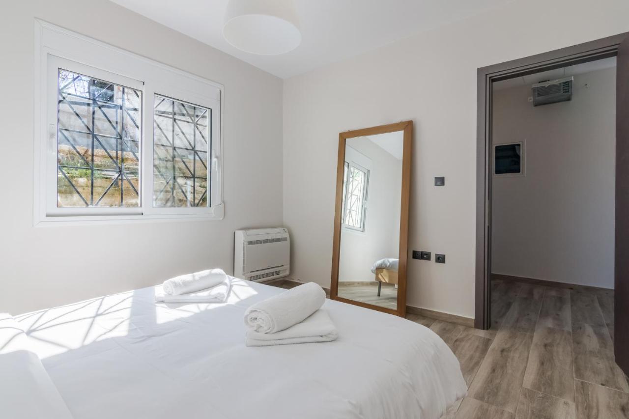 Acropolis View Apartment For 4 People Atenas Exterior foto
